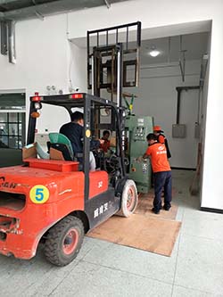重型设备搬运